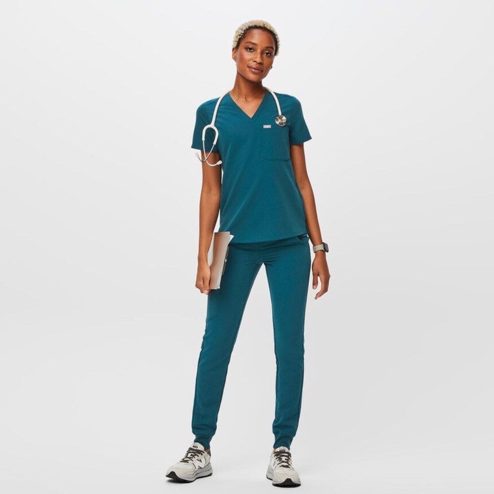 Figs Carribean Blue Scrub Set